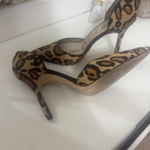 Sam Edelman Cheetah Print Heels - Picture 6 of 7